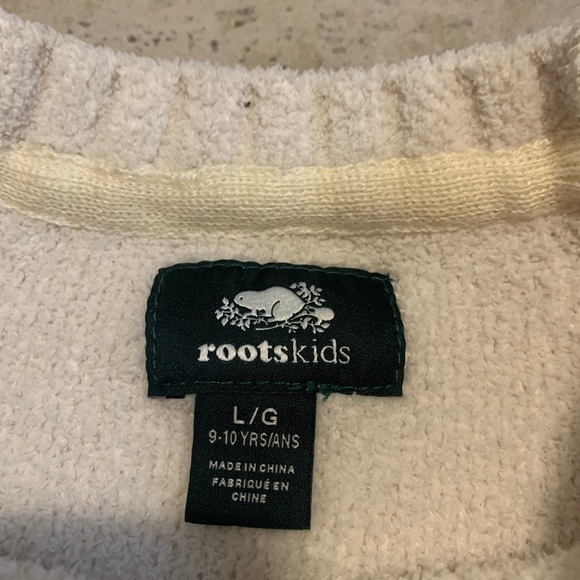 Roots Kids Off-White Sherpa Cable Knit Sweater, Size L/G (9-10 Yrs) - Picture 2 of 5